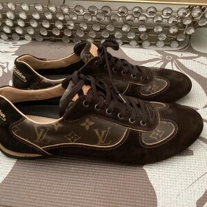 Louis Vuitton Men’s Energie Sneaker Brown Leather LV size 9